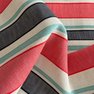 Detal Collar Scarf Salina – wyraźny płócienny splot i wielokolorowe pasy