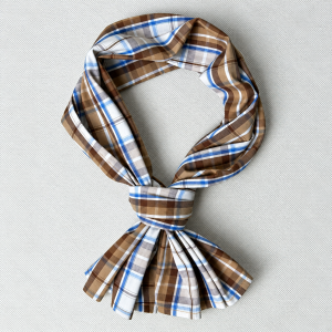 Collar Scarf Todi – męska apaszka w brązowo-beżowo-błękitną kratę