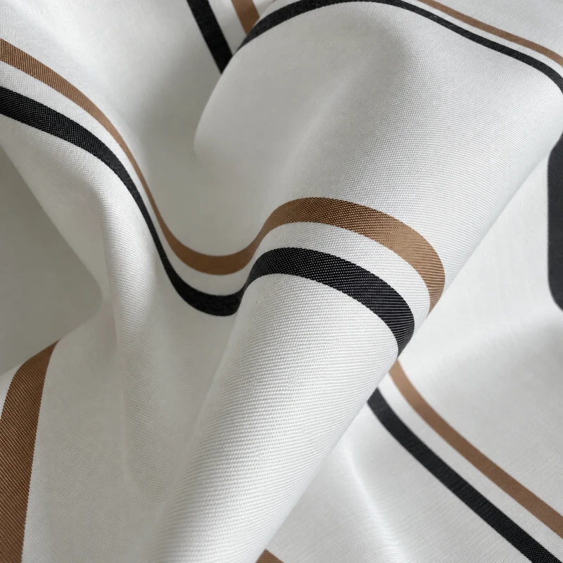 Collar Scarf Lerici – detal wykończenia wysokiej jakości bawełny